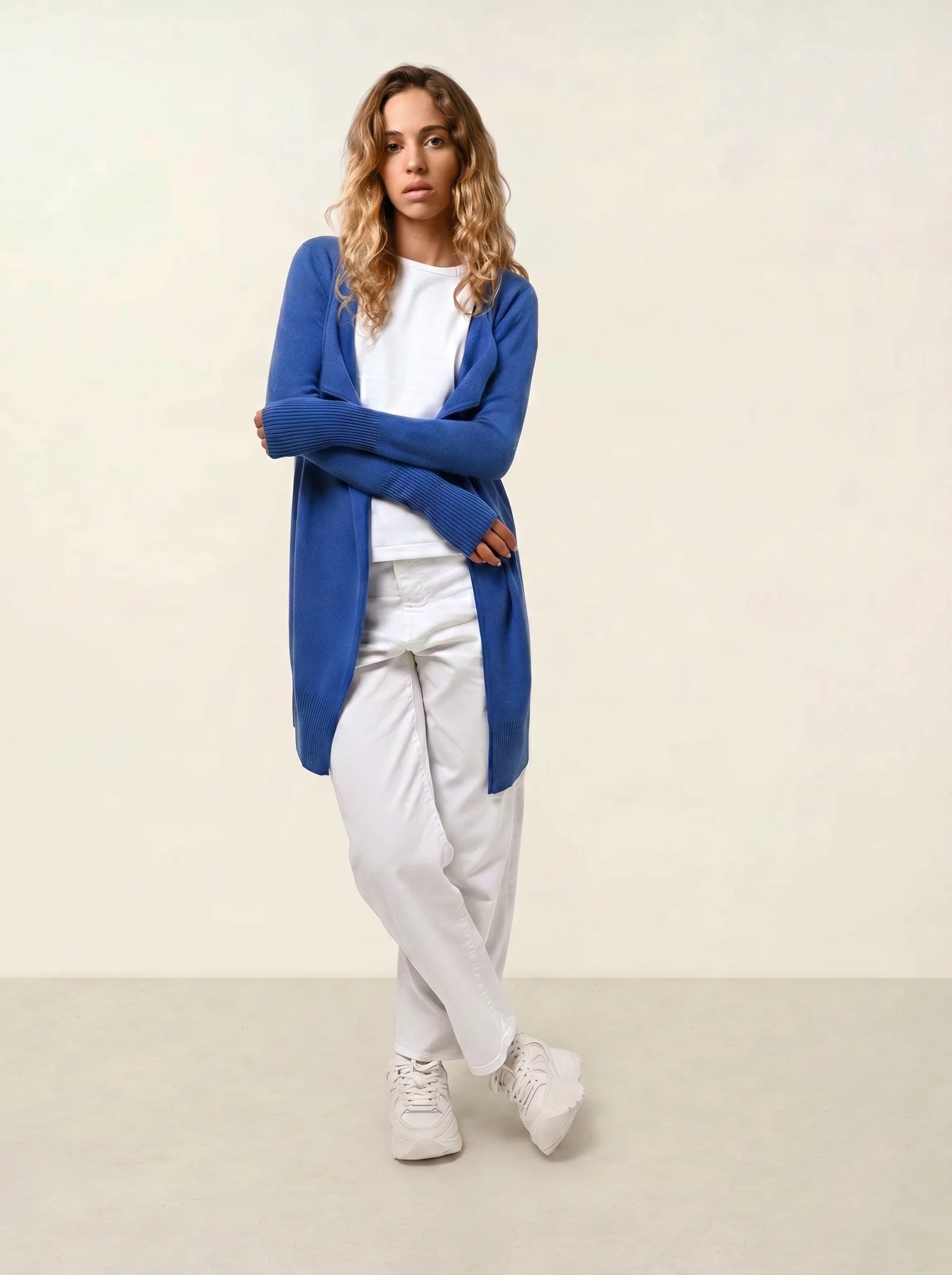 CHÉSERY veste longue bleu électrique