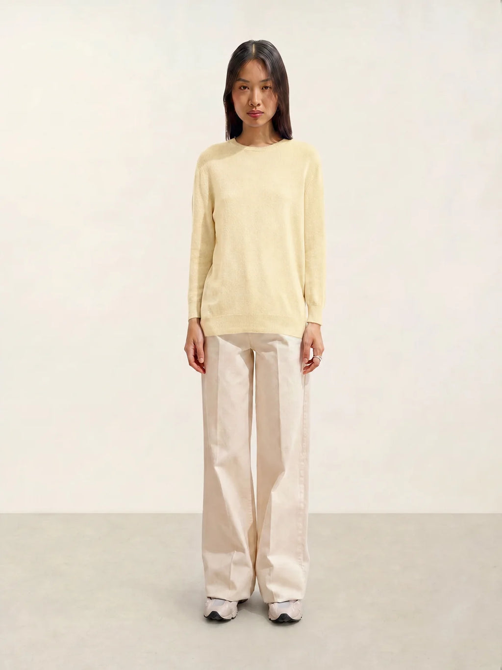 ESTARIS Sweater Crew Neck Buttoned Back Lemonade