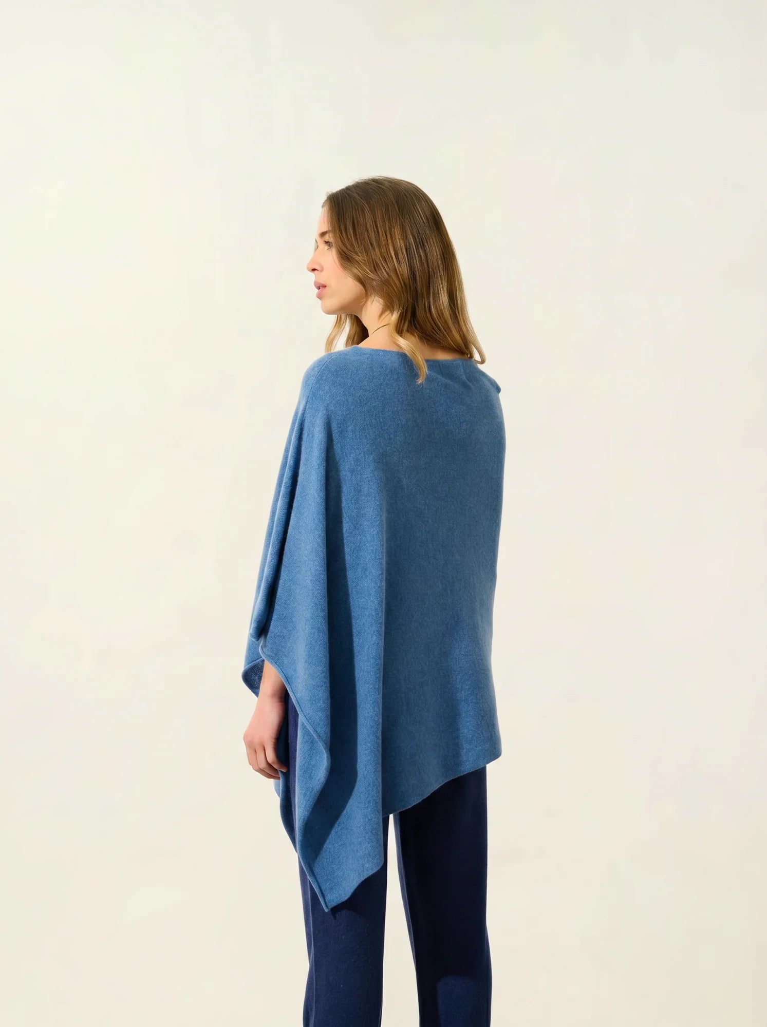 CARRA poncho bleu denim