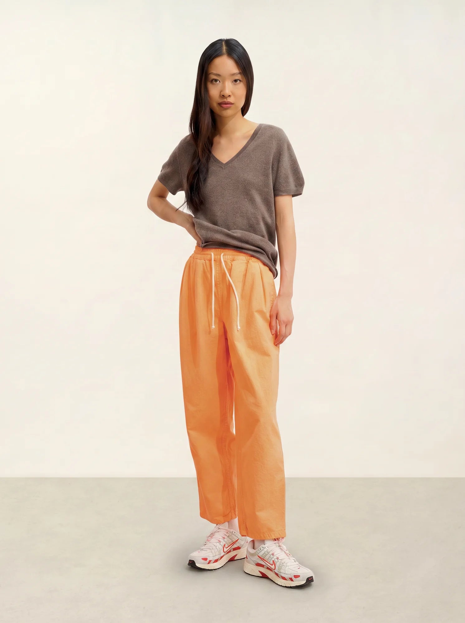 KALI t-shirt col V taupe chiné