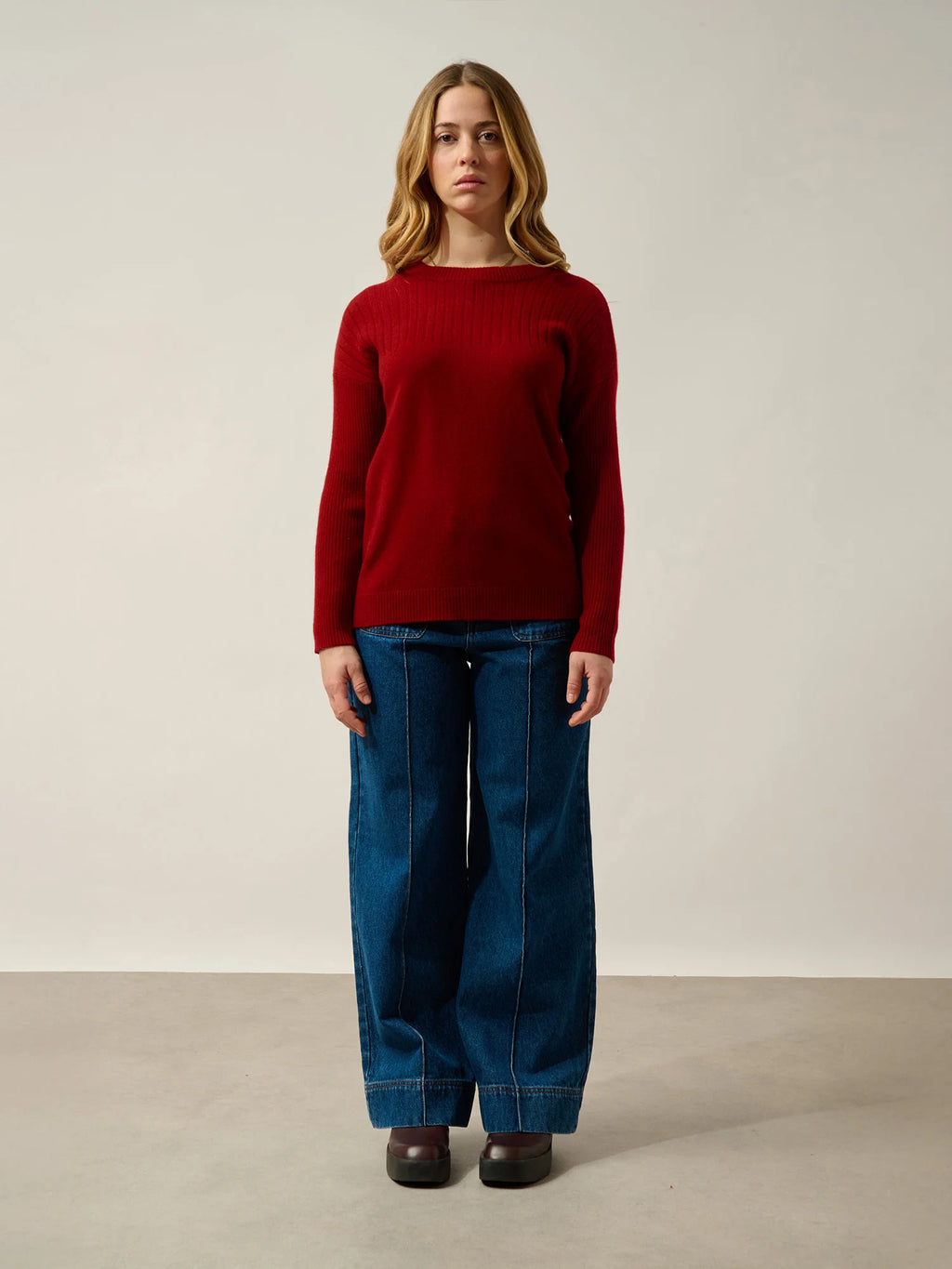 DARIA pullover rundhalsausschnitt rubin