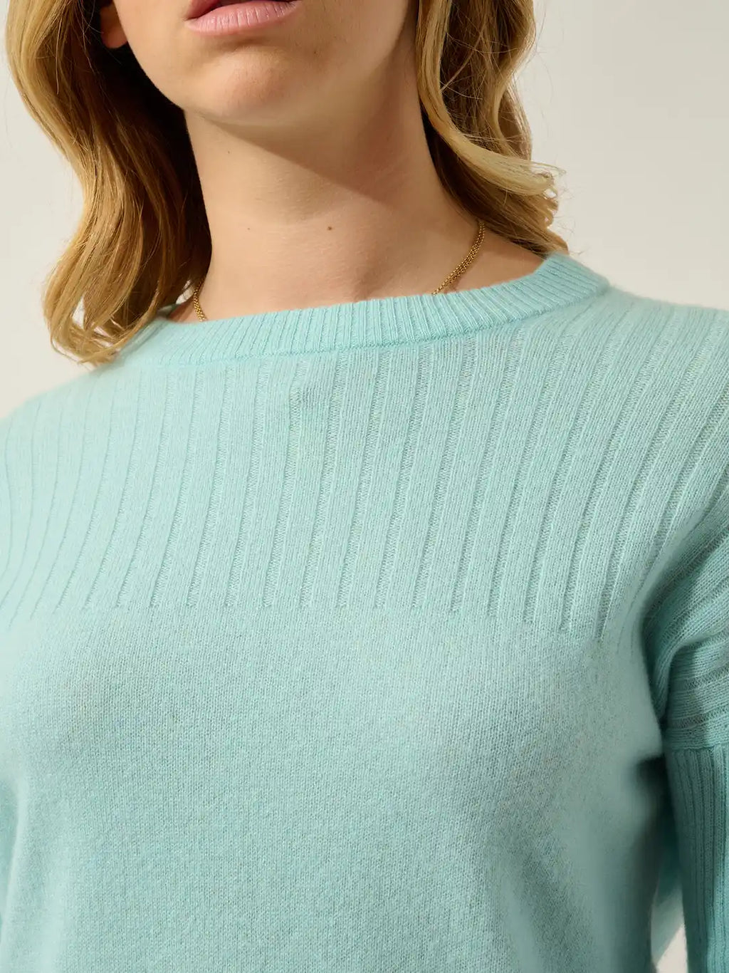 DARIA Pullover Rundhalsausschnitt Aqua