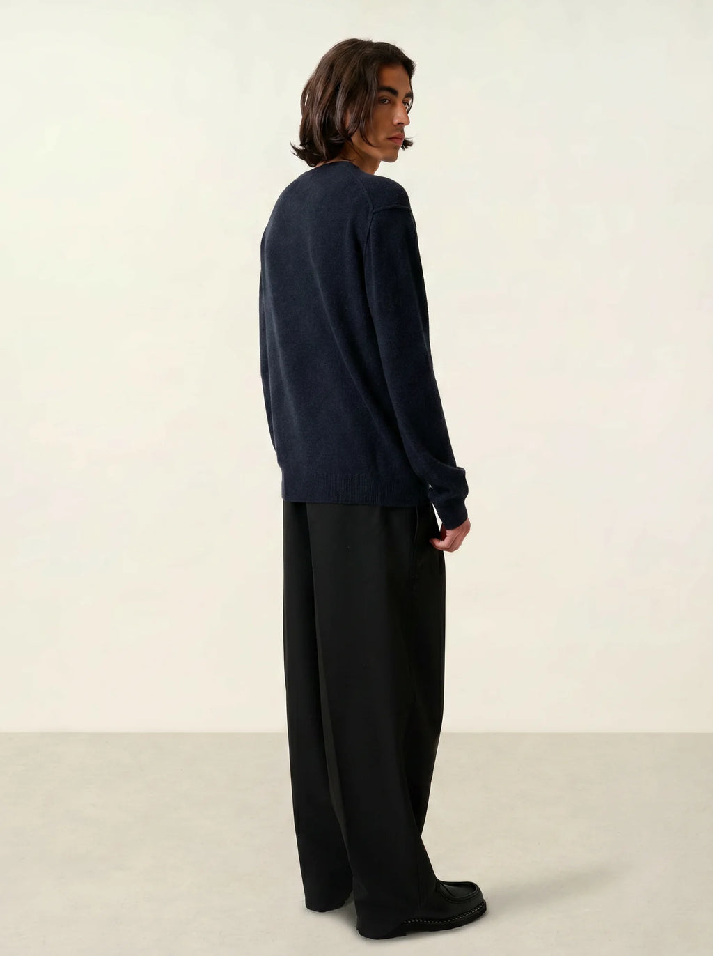 NOLAN pullover rundhalsausschnitt caviar