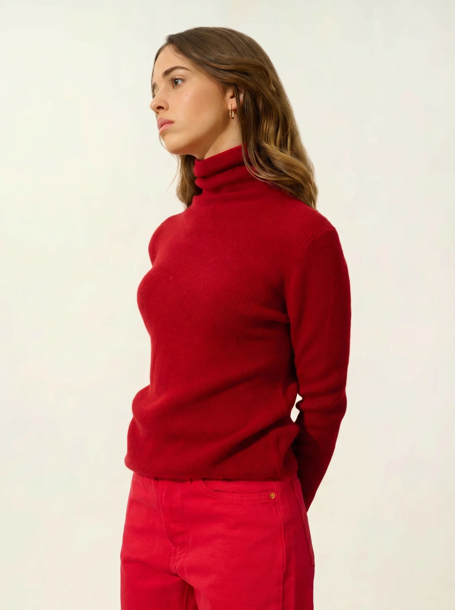 SUZIE pull col roulé rubis