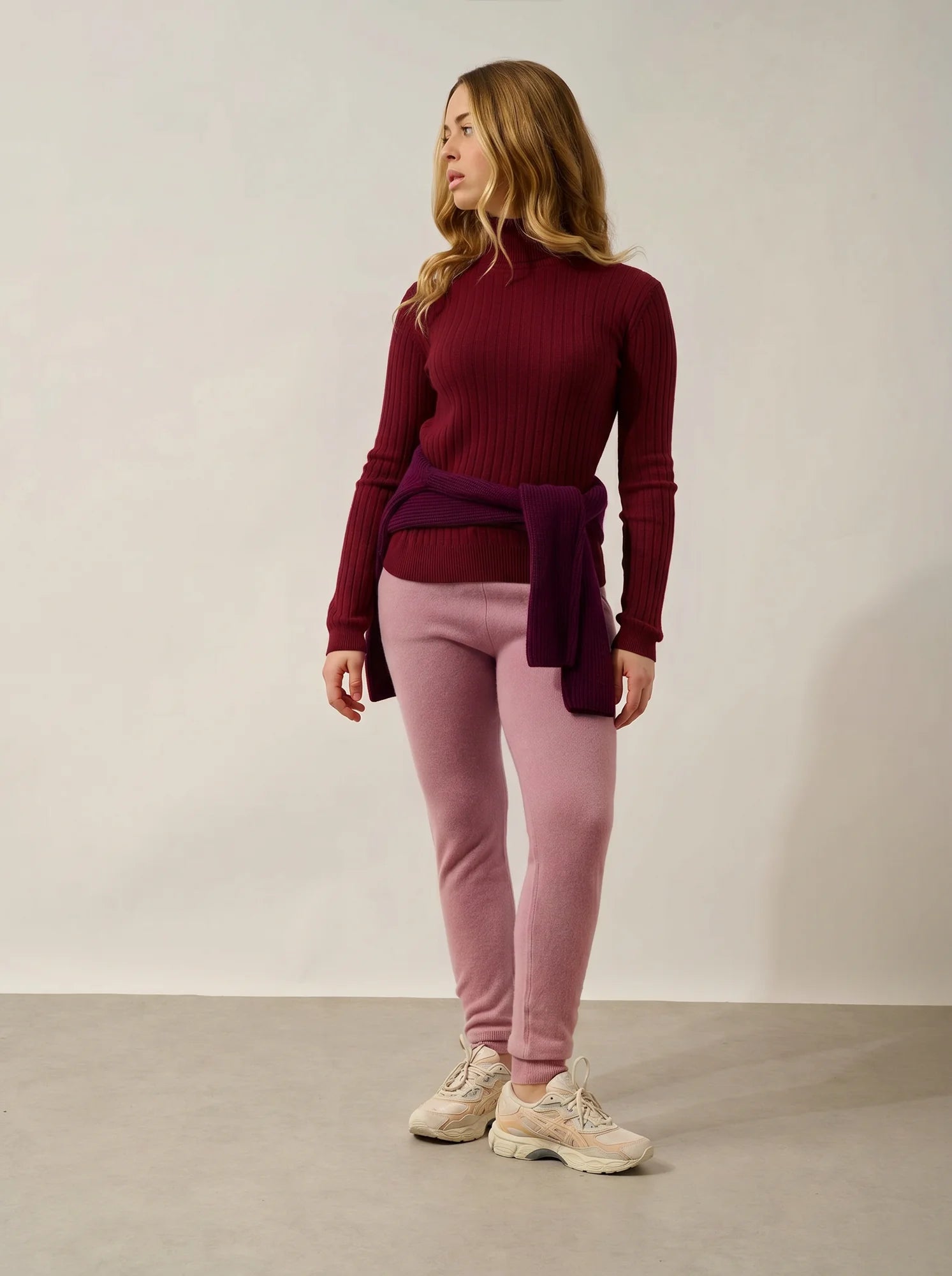 BELLA Sweater Crew Neck Ruby