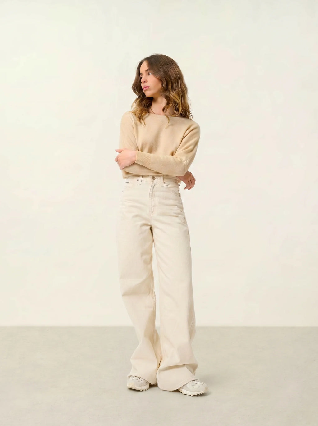 GOLÉON pull chauve souris beige