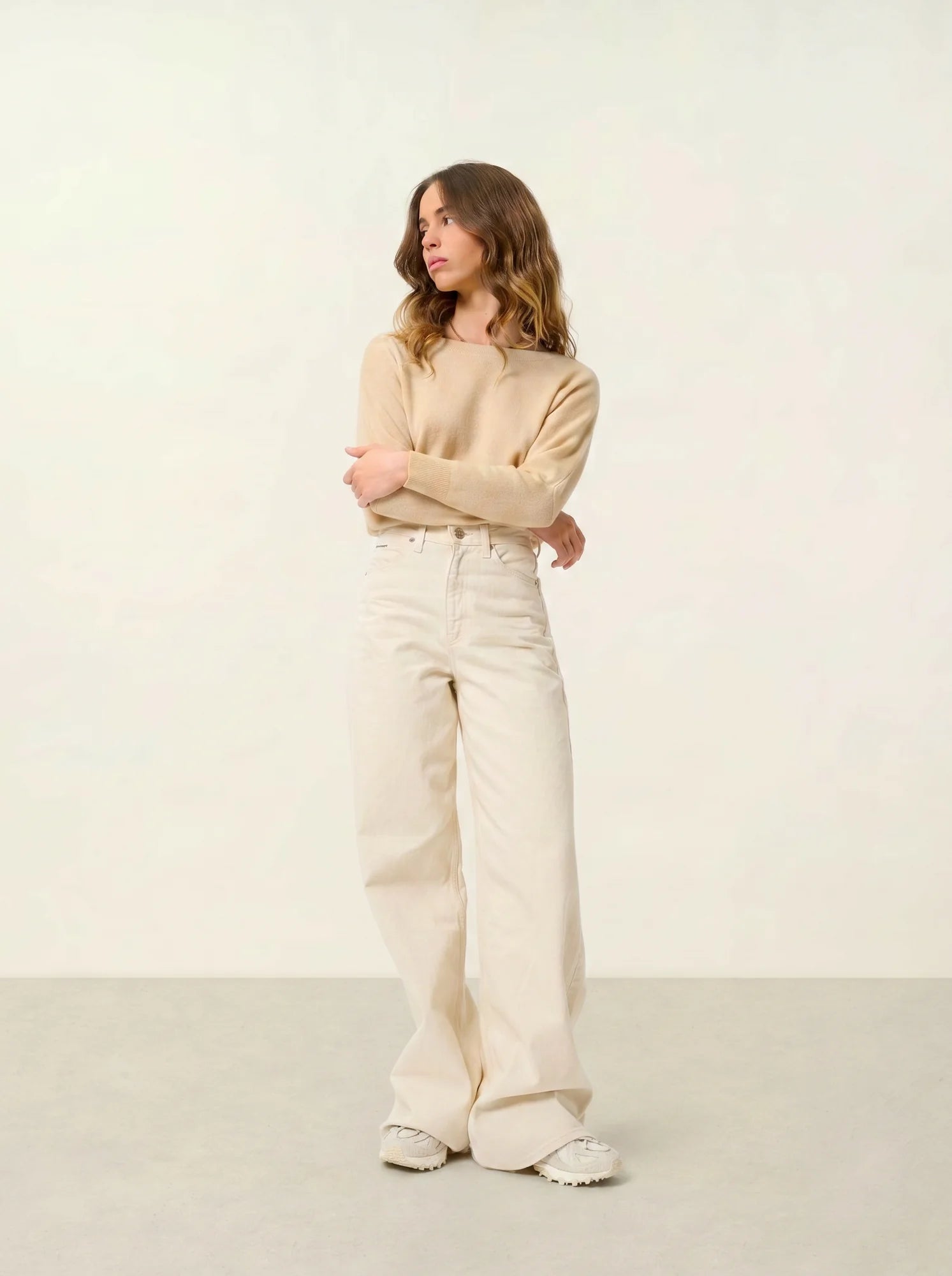 GOLÉON pull chauve souris beige
