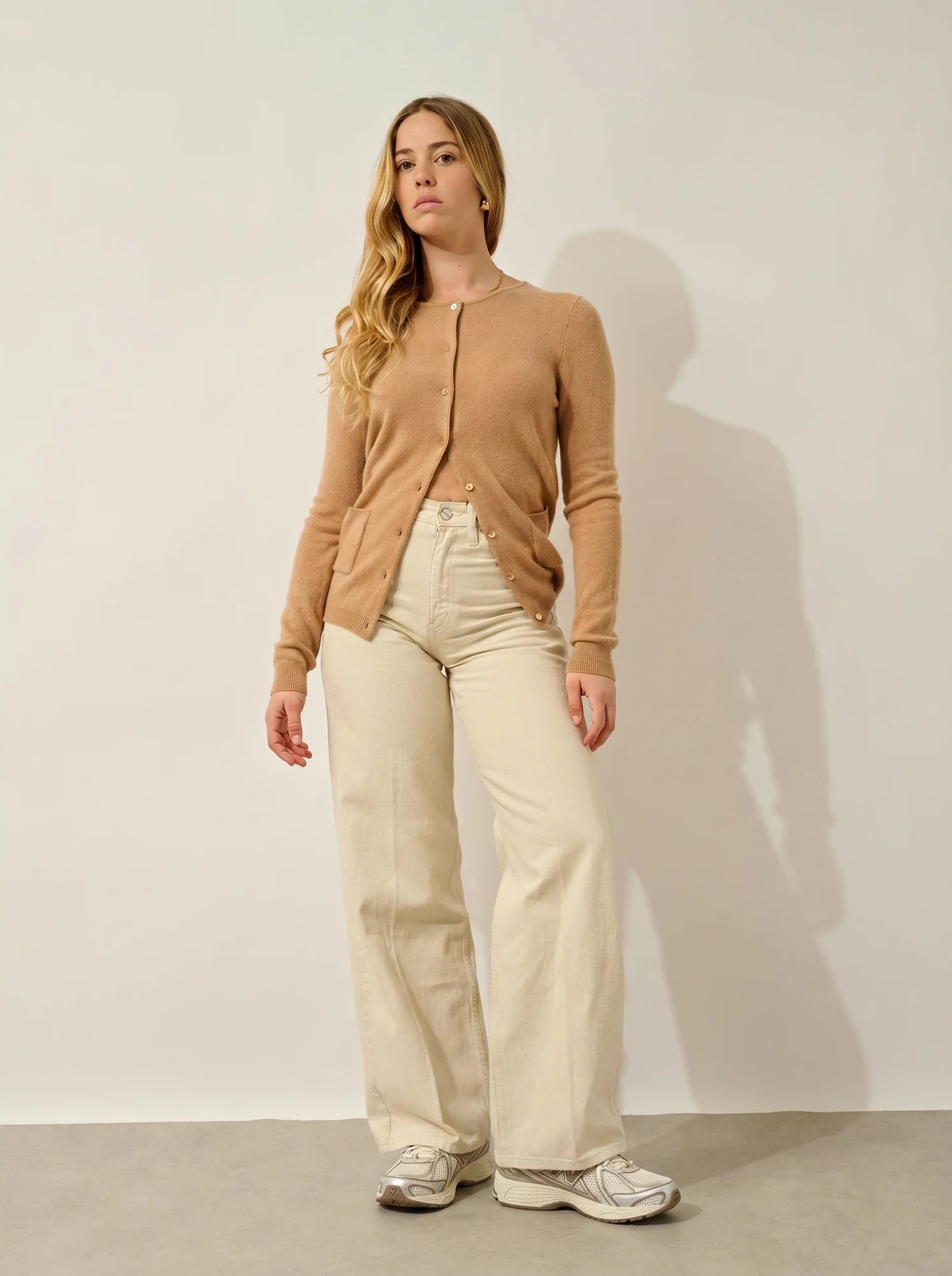 CARON Strickjacke Rundhalsausschnitt Sahara