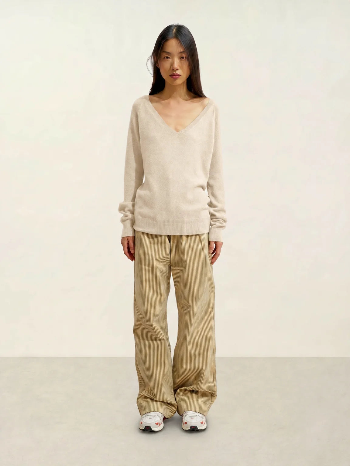 GIUSALET Pullover V-Ausschnitt Haferbeige