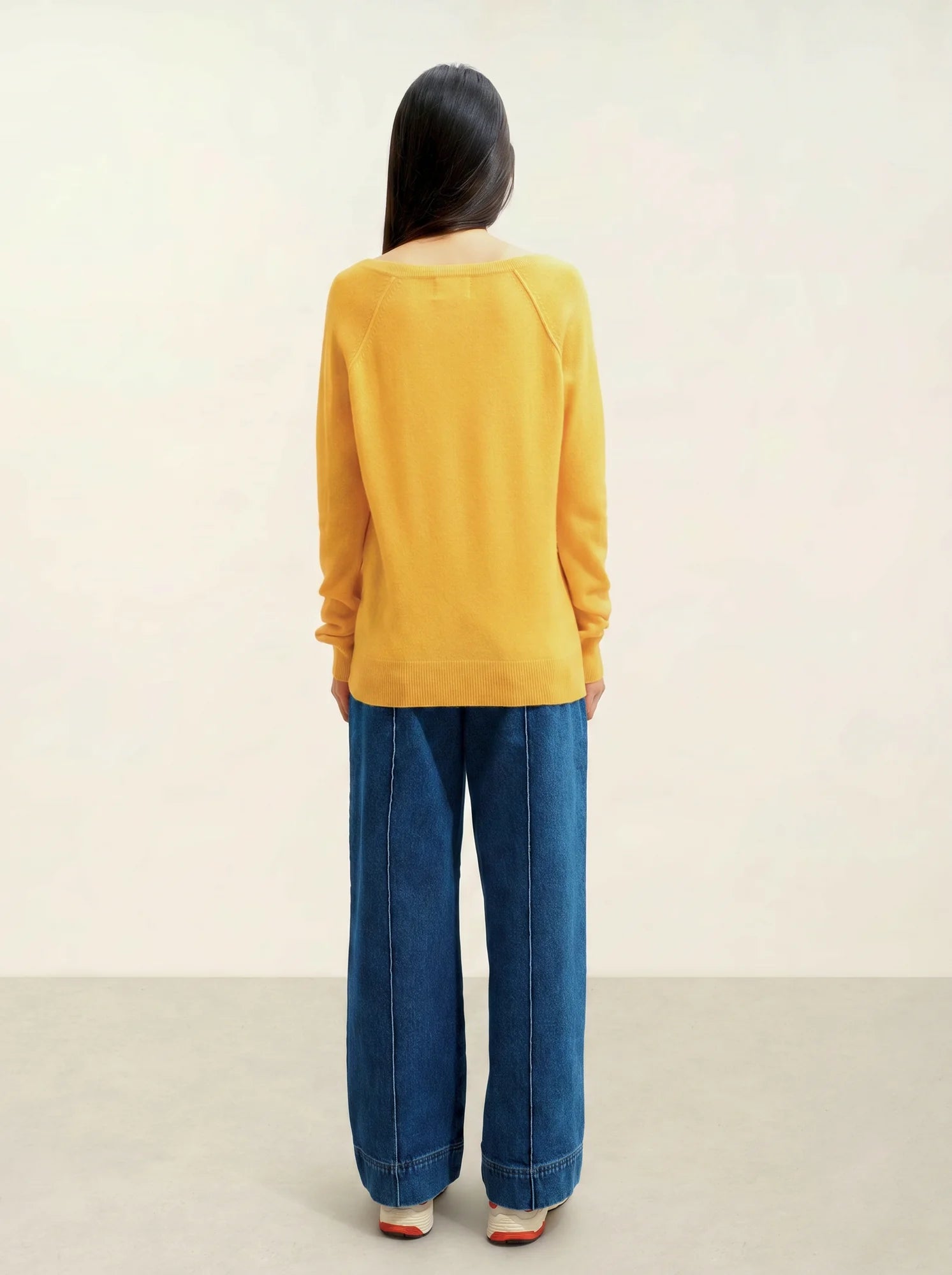 GIUSALET sweater v-neck loquat