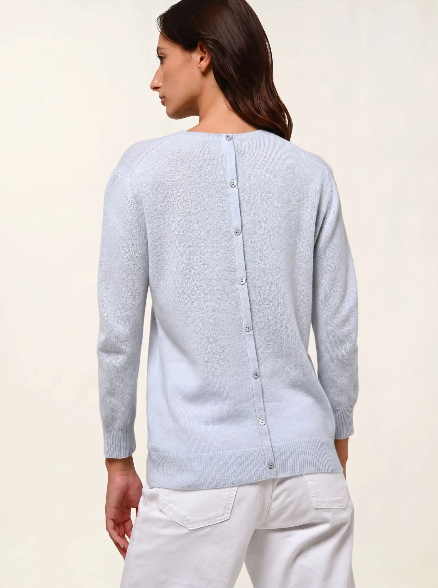 ESTARIS Sweater Crew Neck Buttoned Back Frost