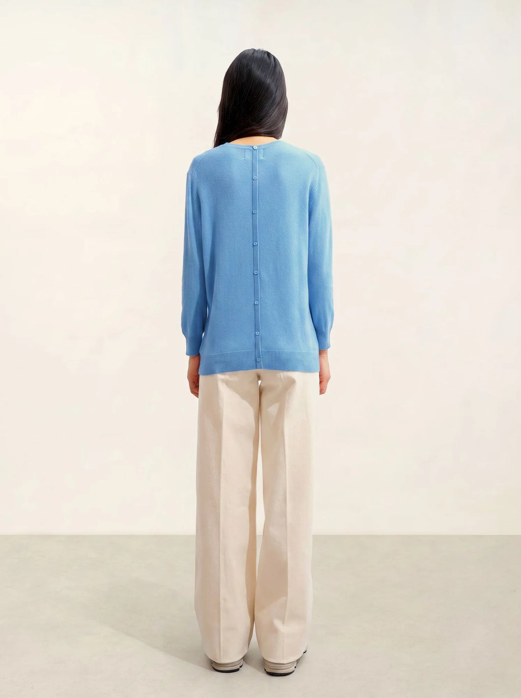 ESTARIS Sweater Crew Neck Buttoned Back Baby Blue