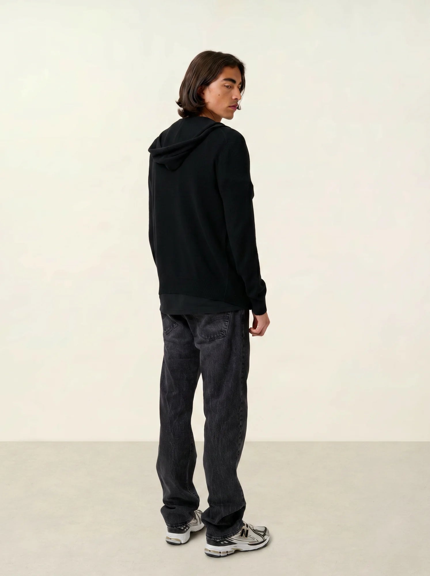 NEURRE gilet zippé capuche noir