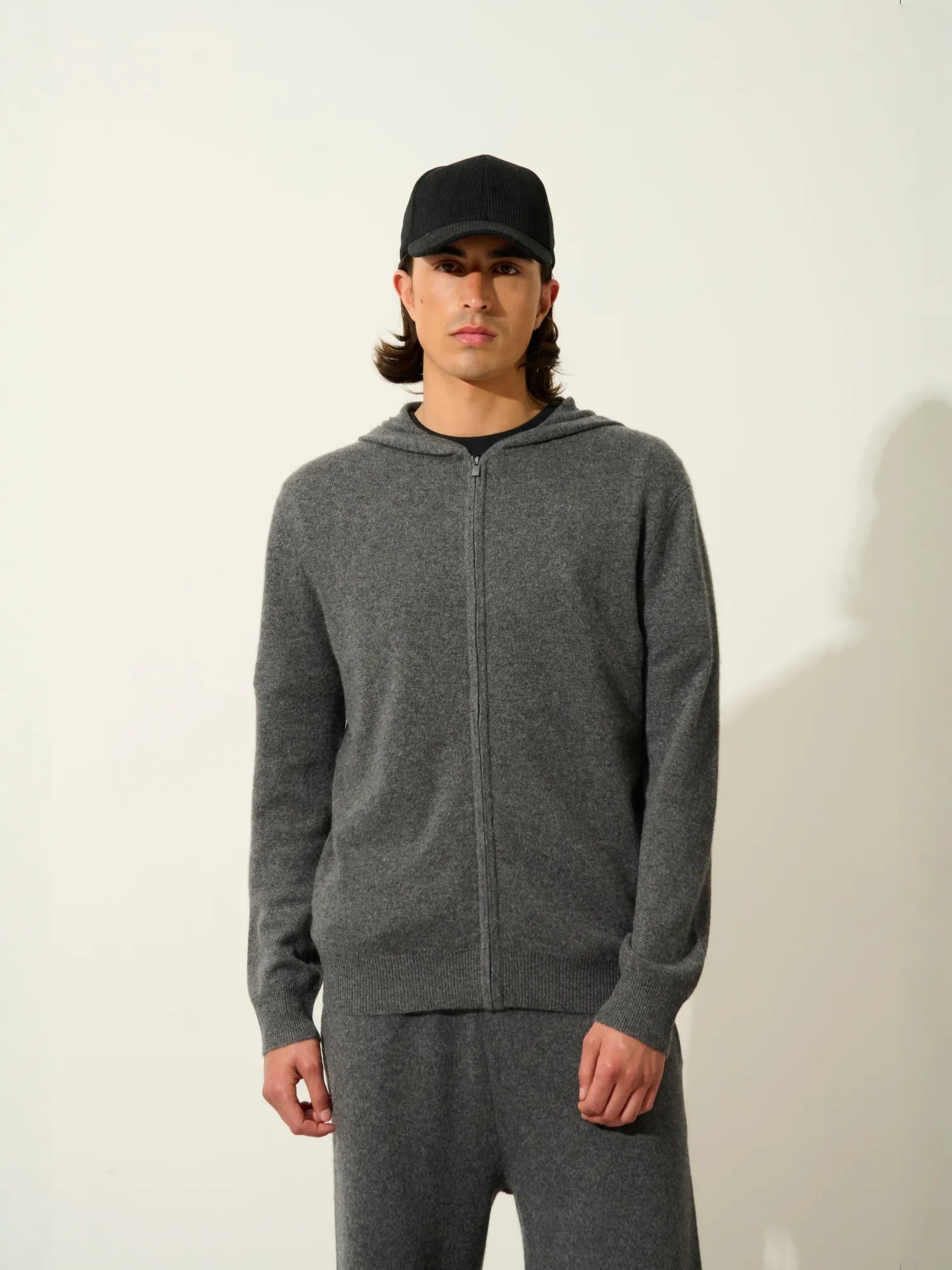 NEURRE gilet zippé capuche anthracite chiné