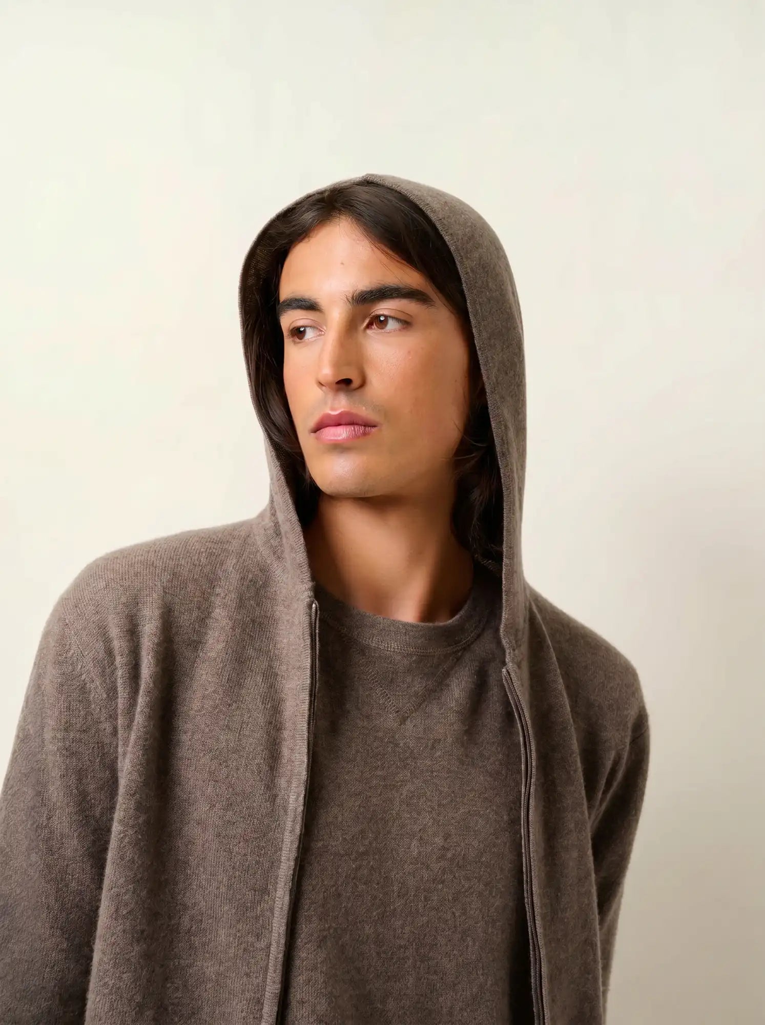 NEURRE gilet zippé capuche taupe chiné