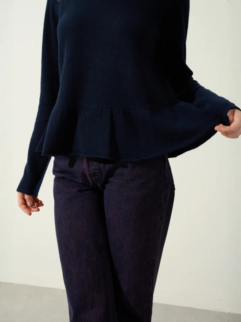 CADAIR pullover rundhalsausschnitt mit volant-saum marineblau