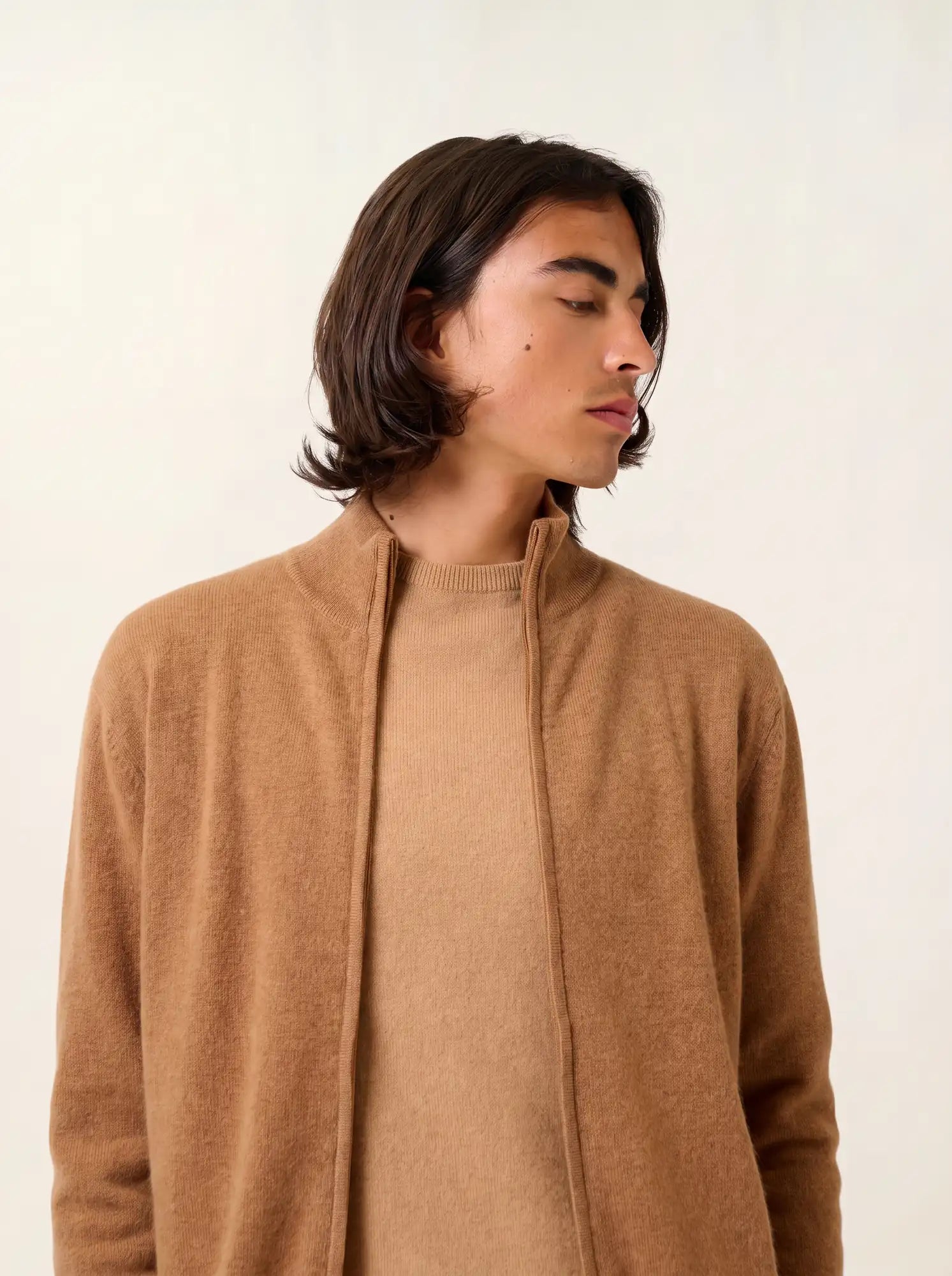 ALBARON gilet zippé col montant noisette