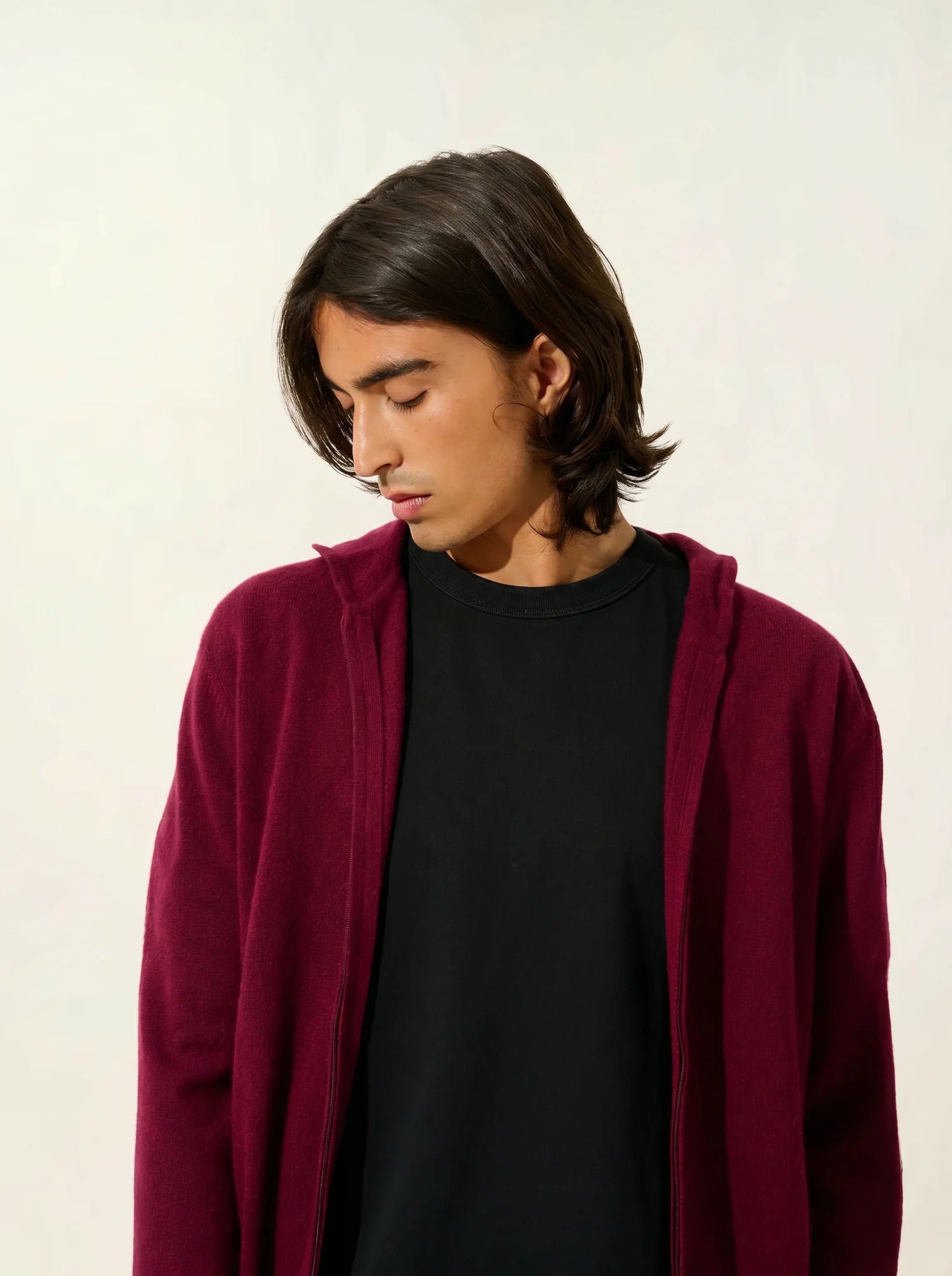 NEURRE gilet zippé capuche bordeaux