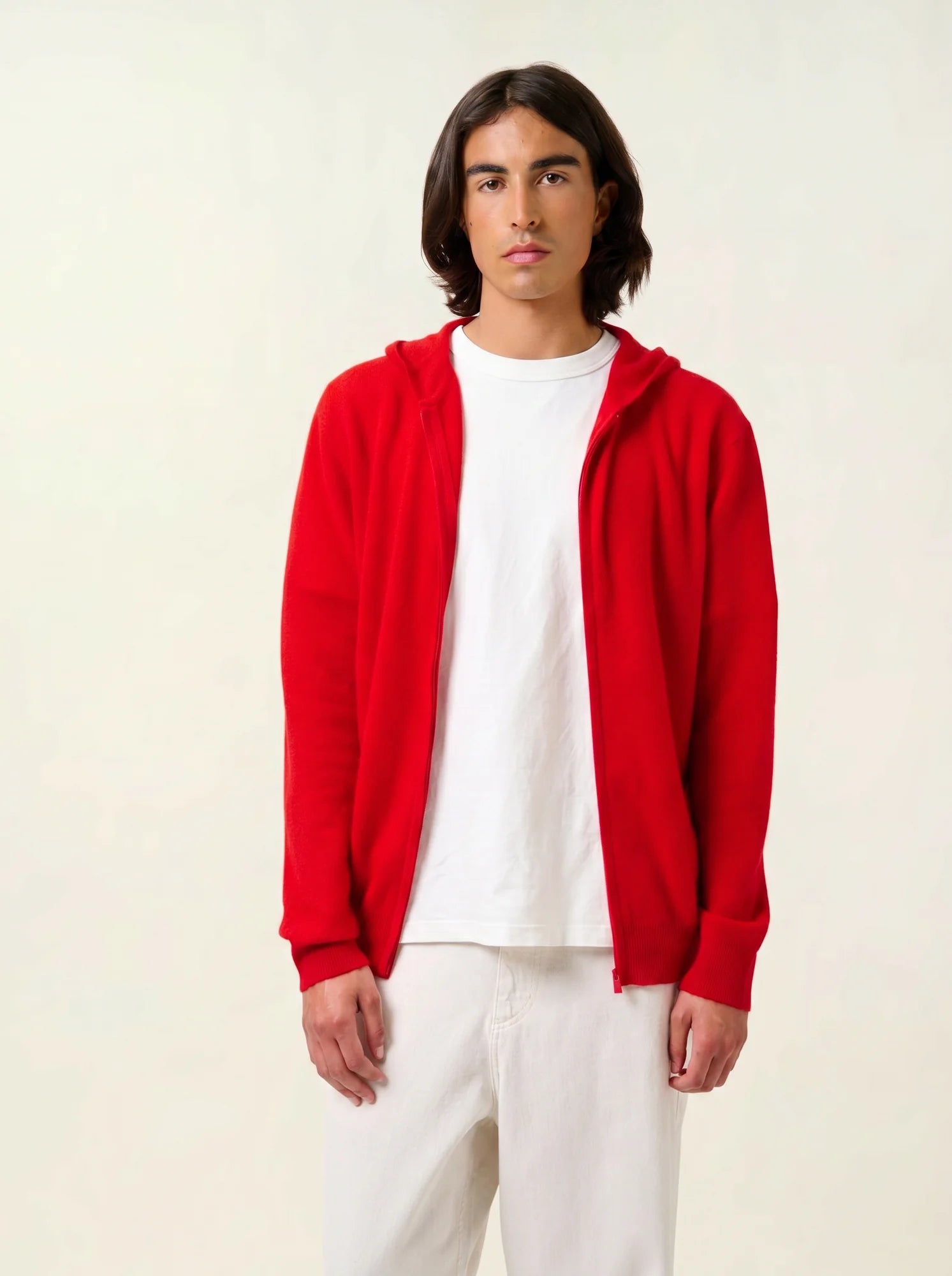 NEURRE gilet zippé capuche rouge