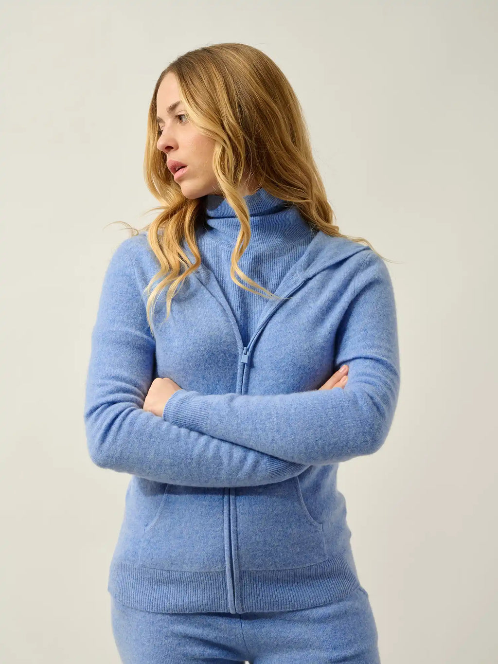 COLOMBIS Gilet Zippé Capuche Ciel