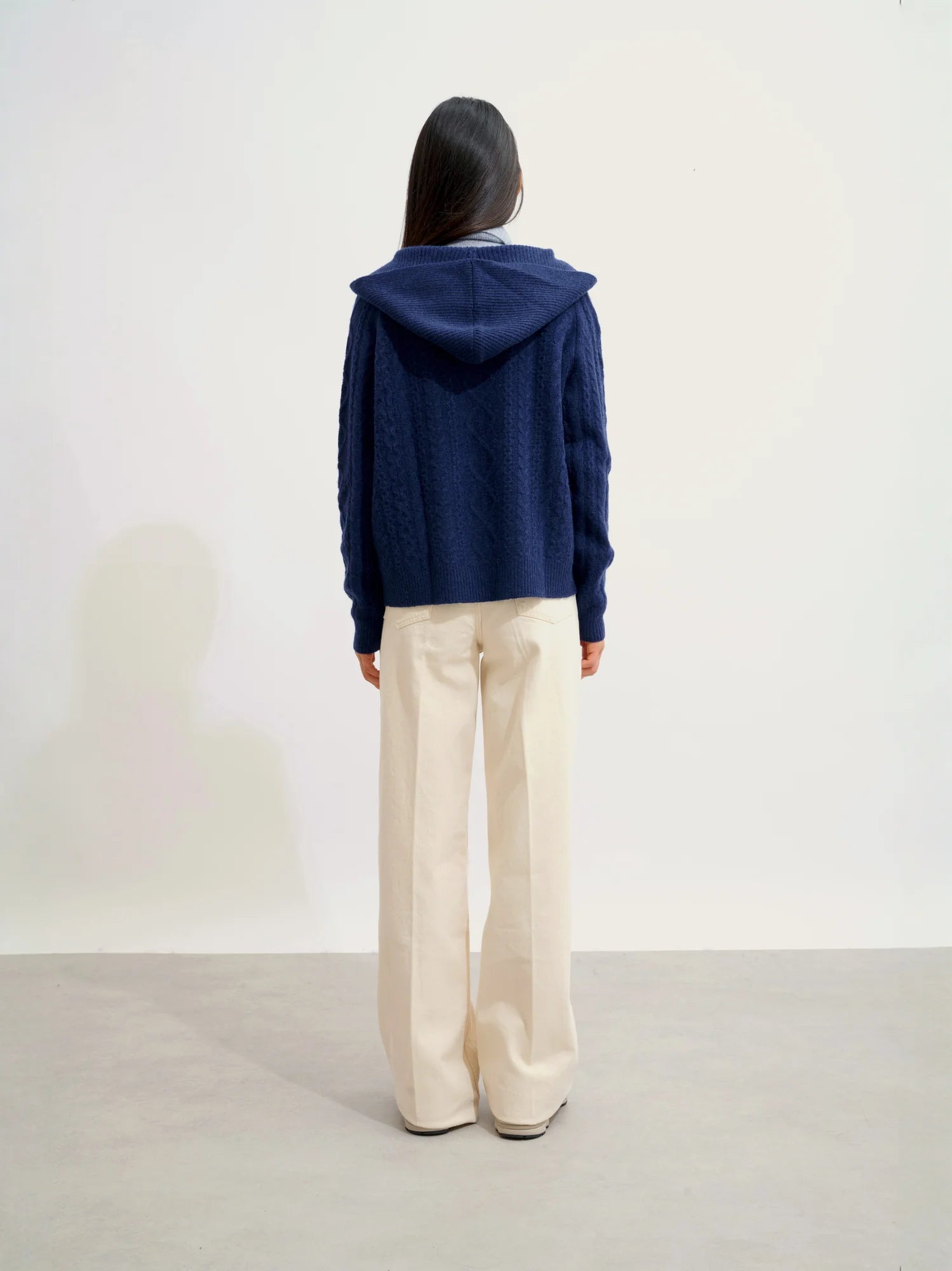 KHANDRO sweater hooded 6 ply midnight blue