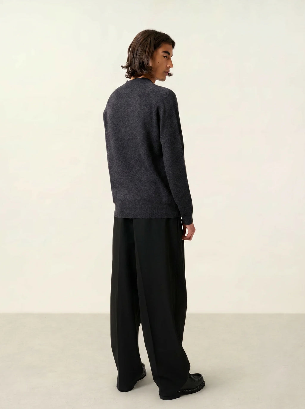 KUNDUM pull col montant noir chiné