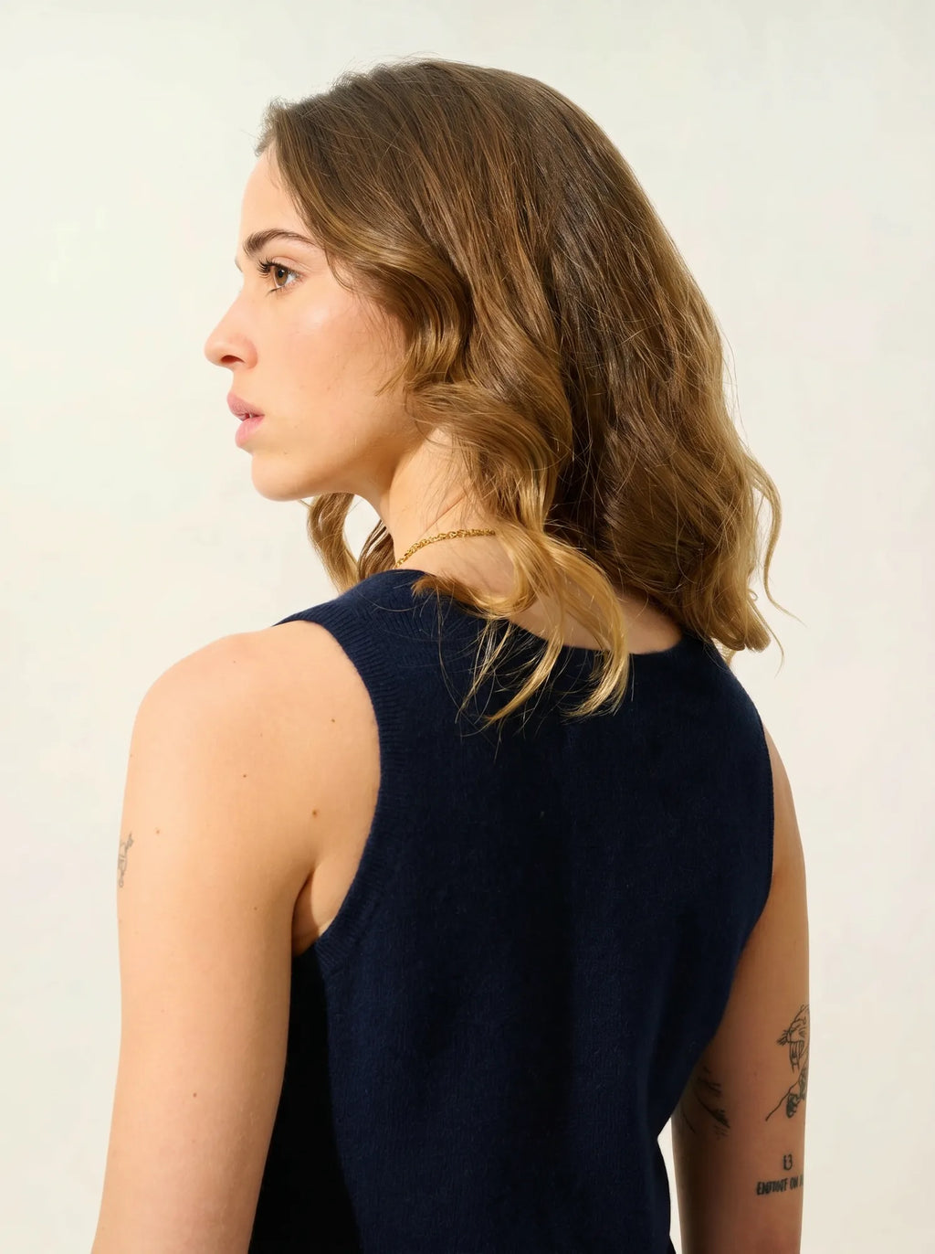BOBBY Top U-Ausschnitt Marineblau