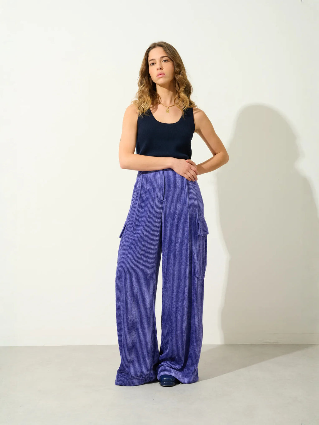 BOBBY Top U-Ausschnitt Marineblau