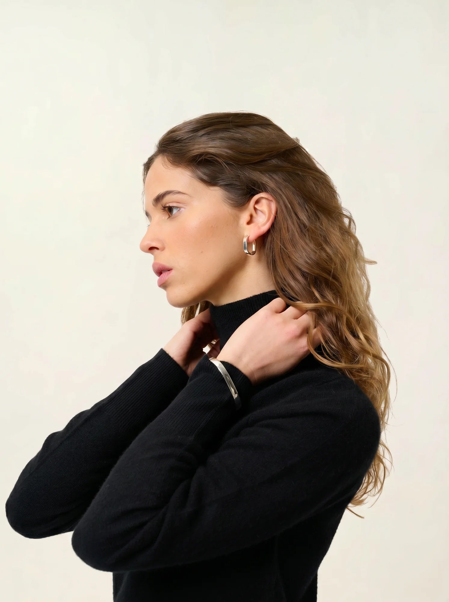 EILEEN pull col montant noir