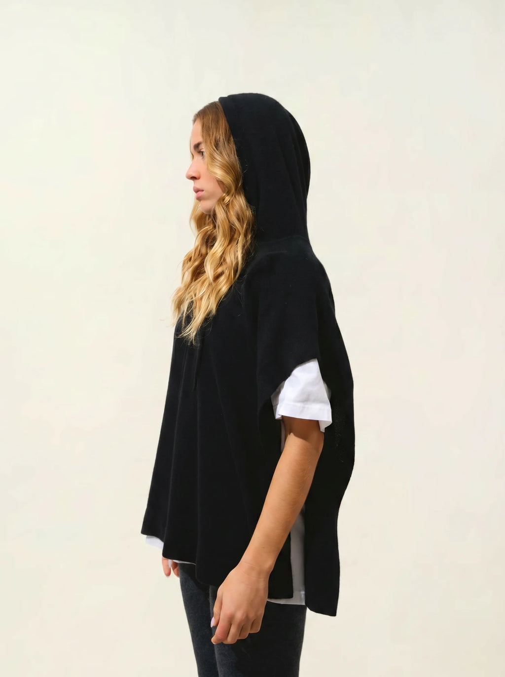 ELSA Poncho mit Kapuze Schwarz