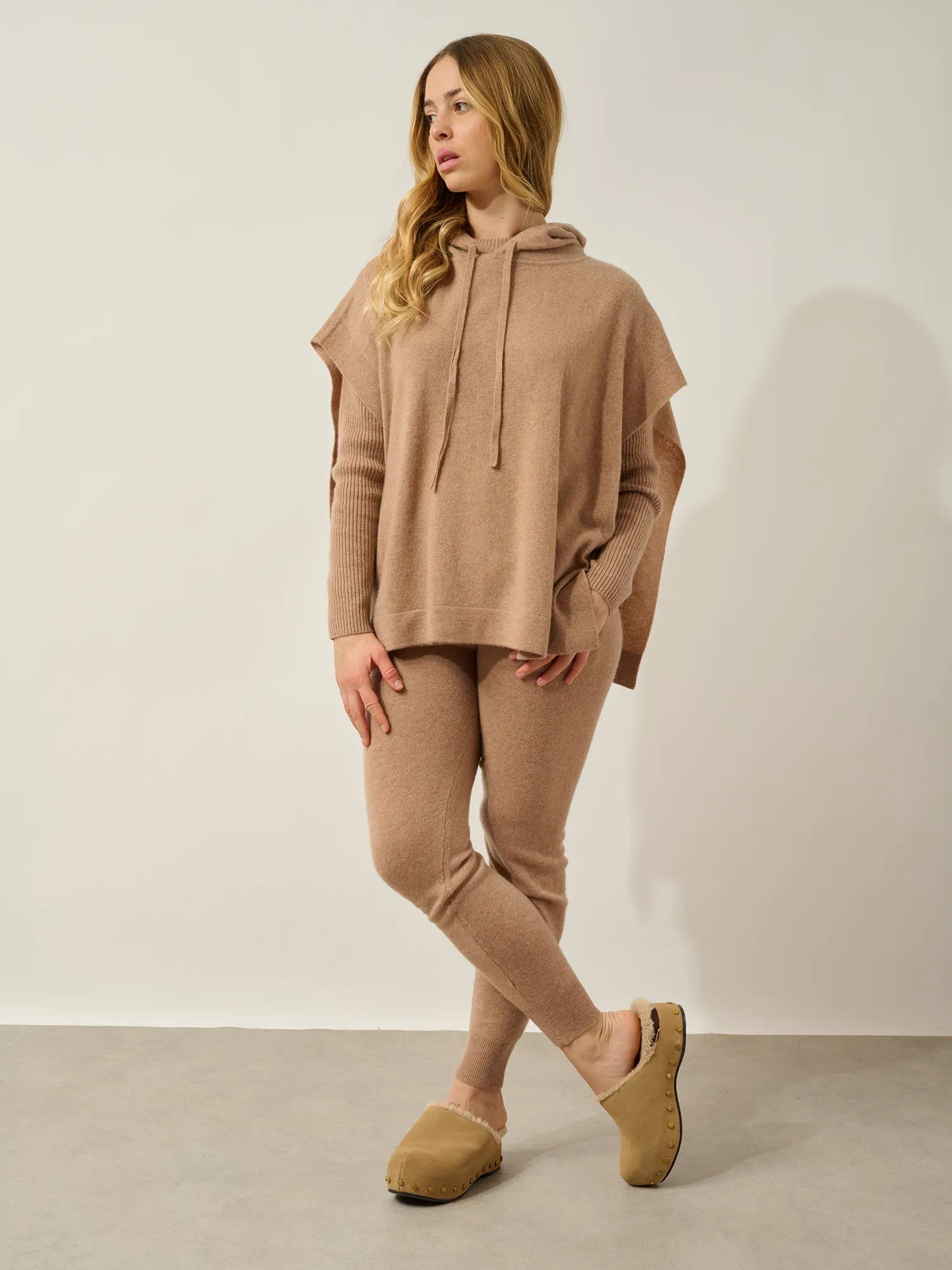 ELSA Poncho mit Kapuze Camel meliert