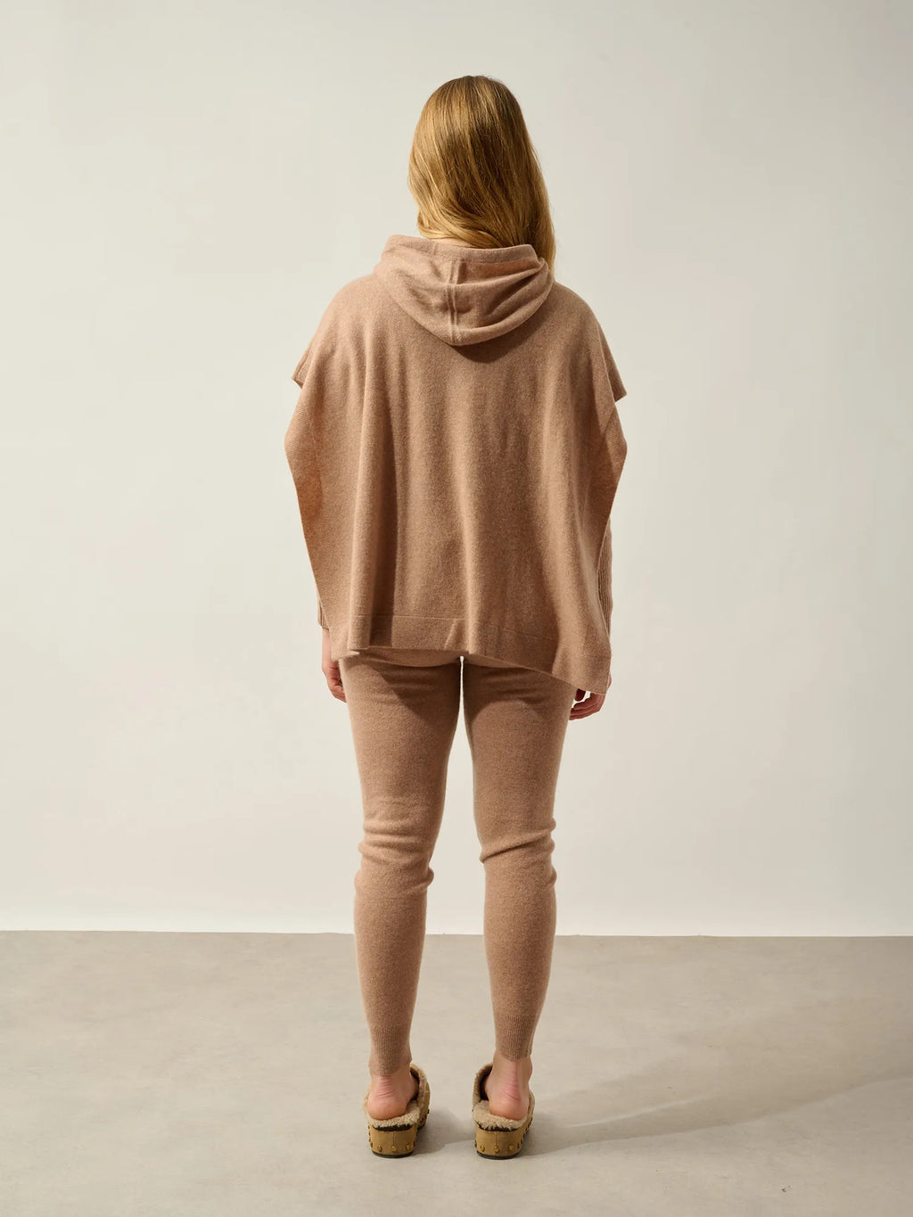 ELSA Poncho mit Kapuze Camel meliert