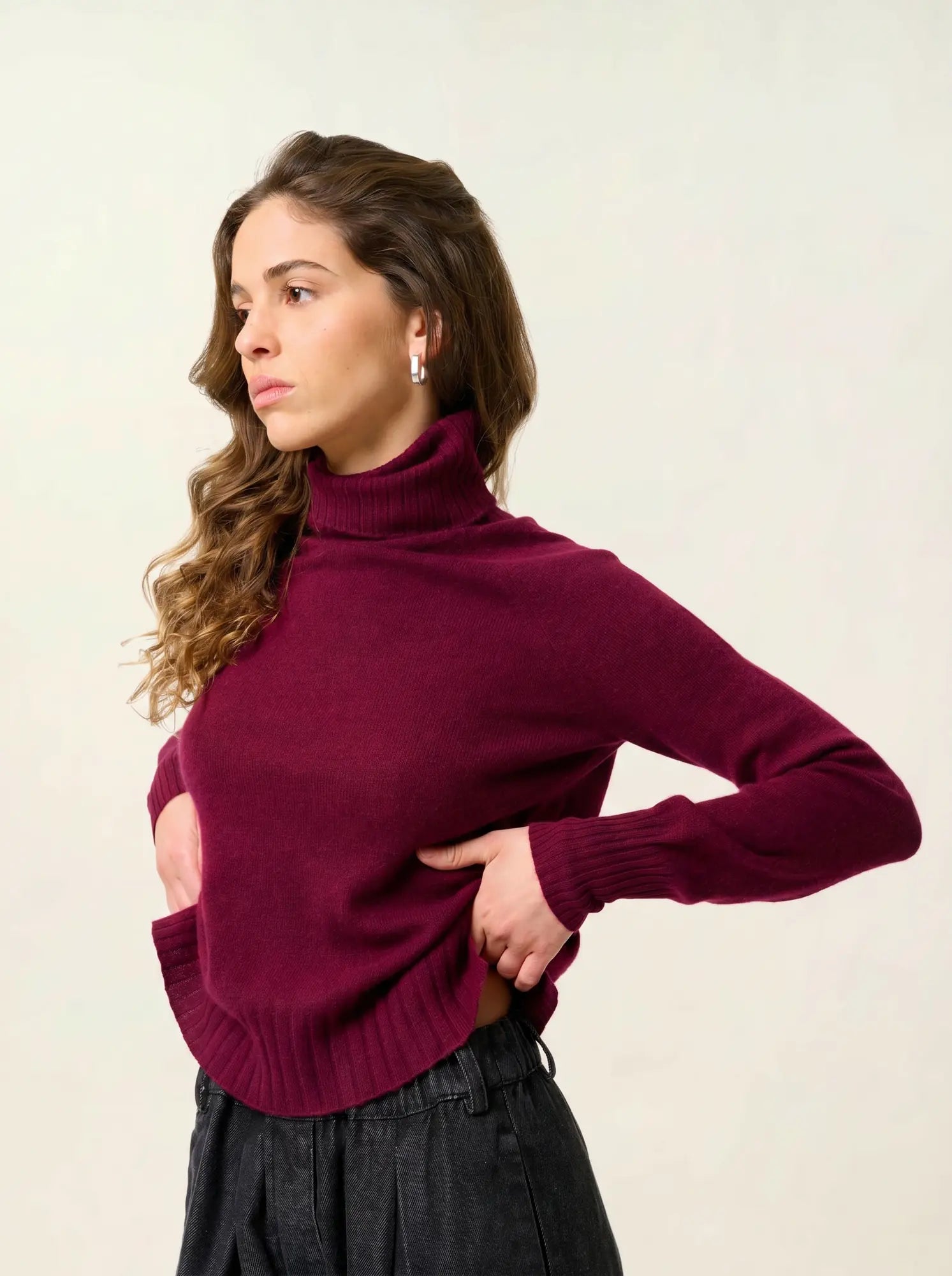 CASSY pull col roulé bordeaux