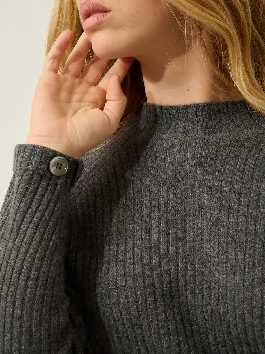 ASSIA pull col montant boutons poignets anthracite chiné