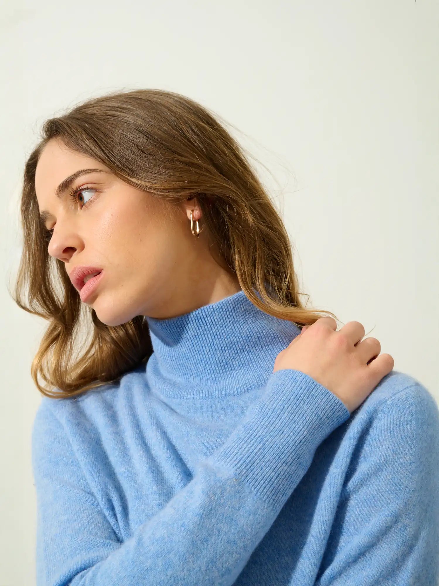 EILEEN pull col montant ciel