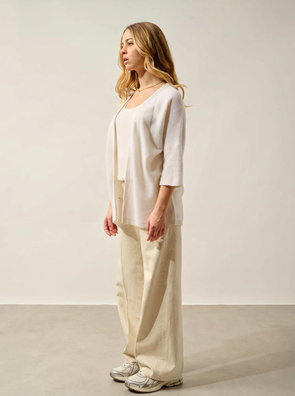 MENDIP Vest Open V-Neck 3/4 Sleeves Snow