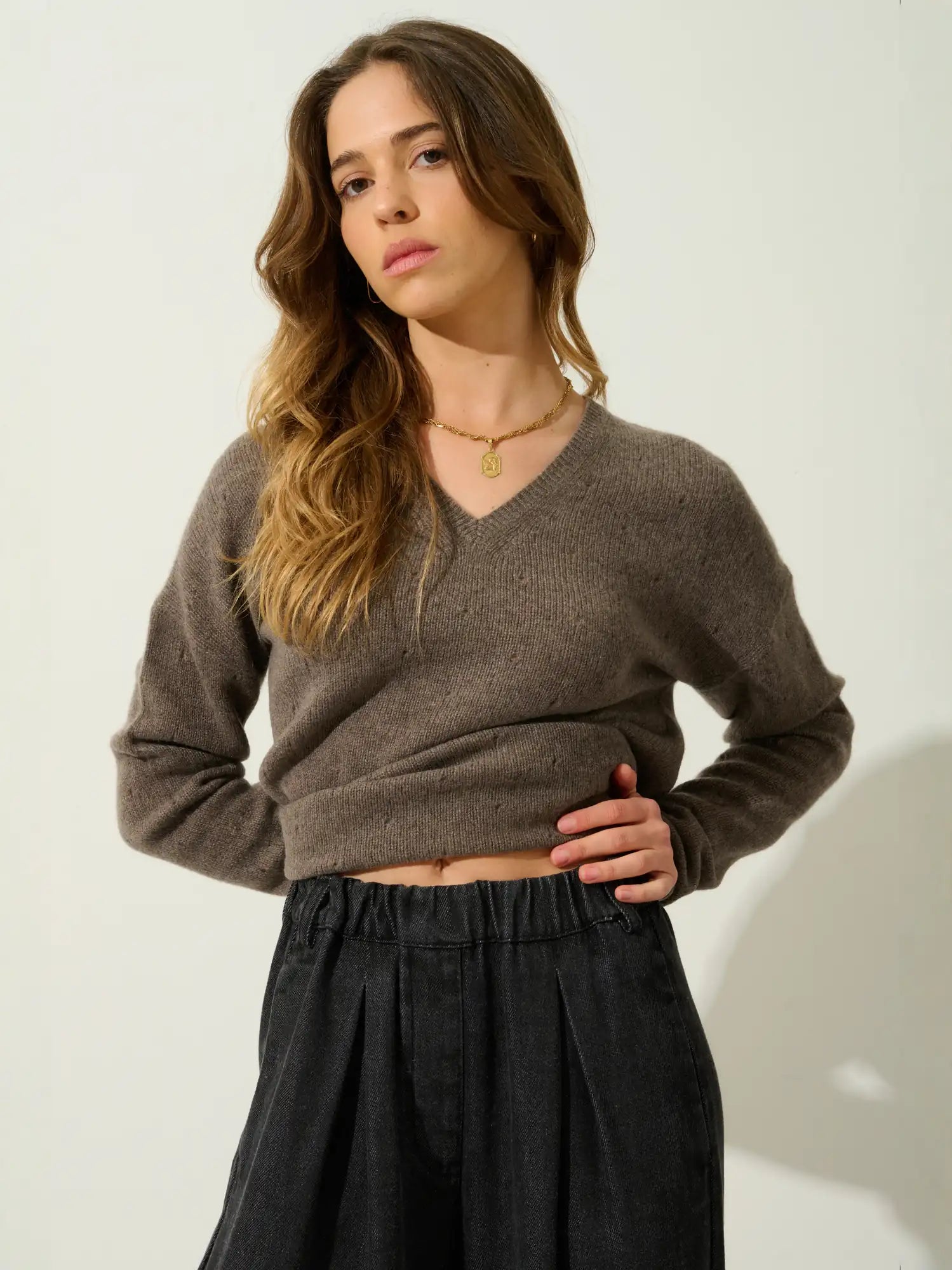 DOTY pull col V 4 fils taupe chiné