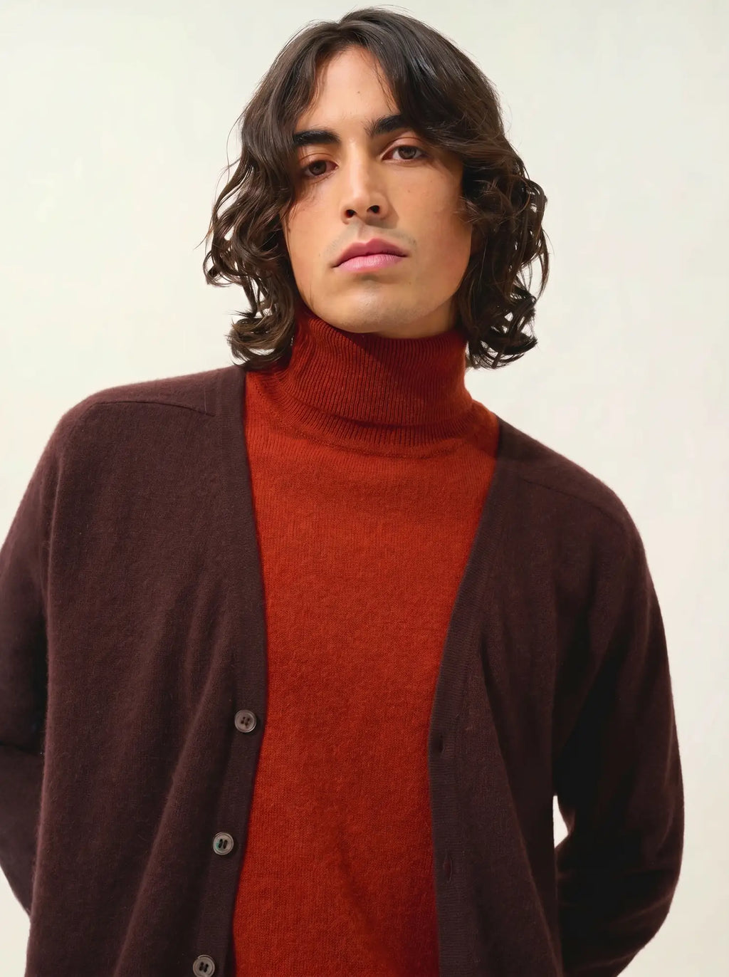 PIPA strickjacke v-ausschnitt schoko