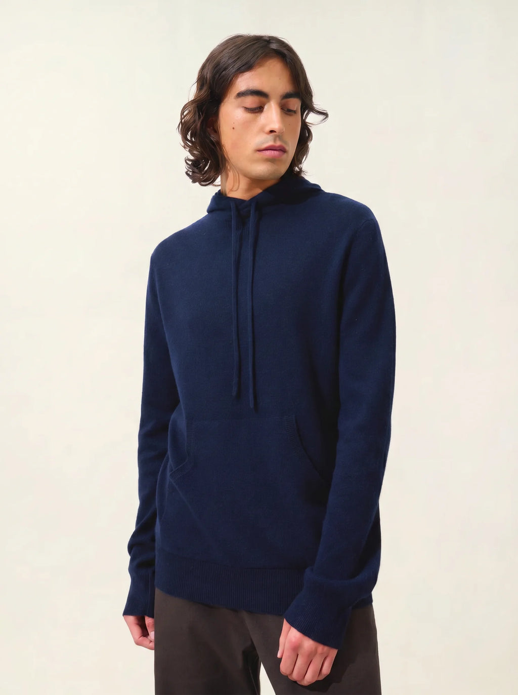 CASPER pull capuche poche kangourou bleu marine