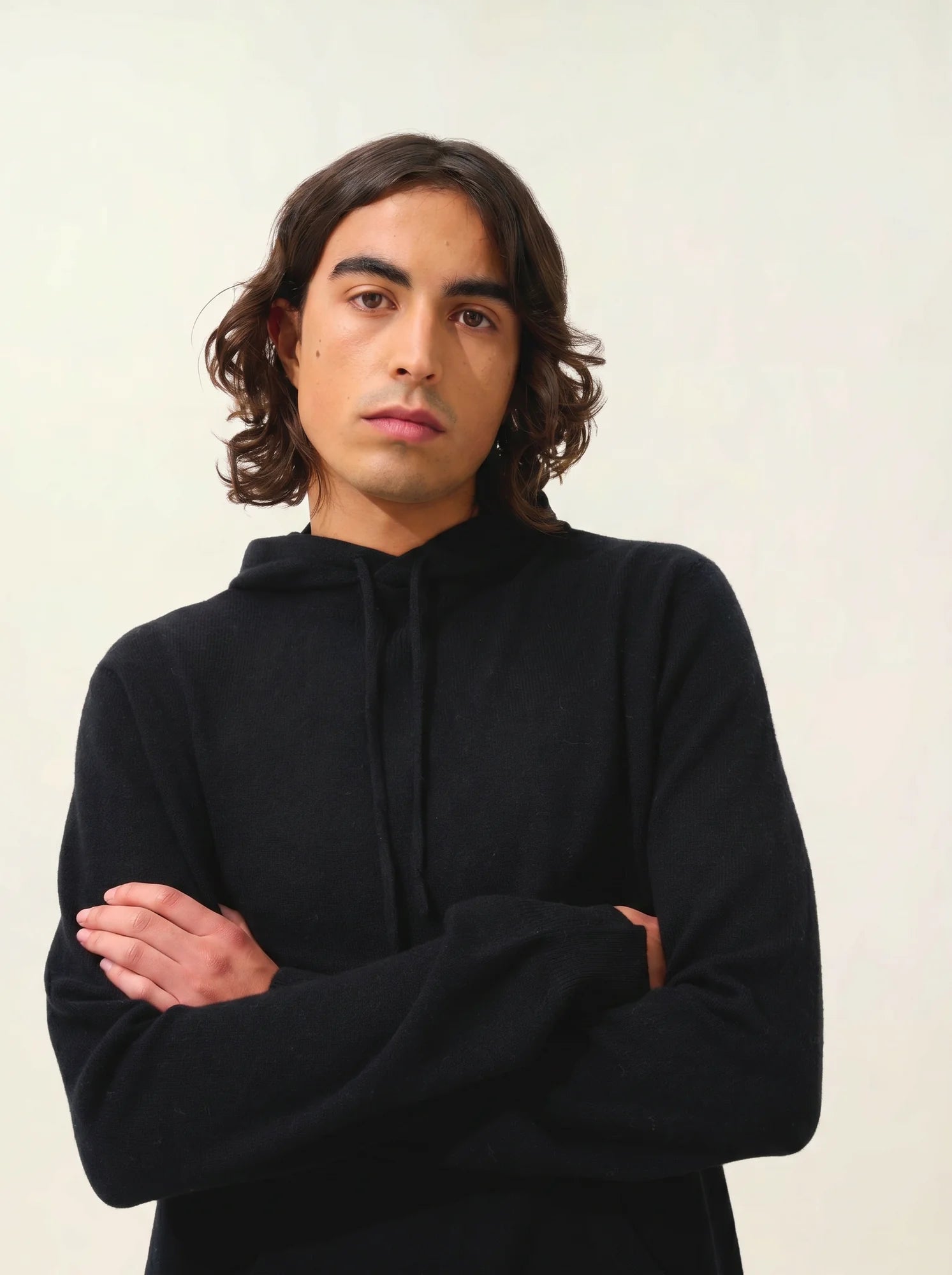 CASPER pull capuche poche kangourou noir