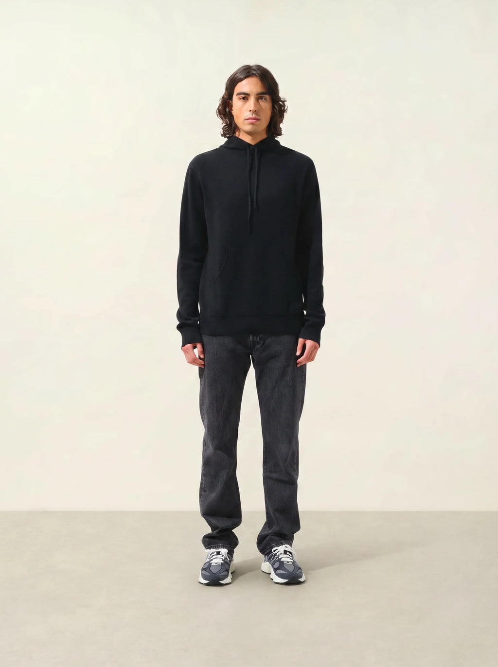 CASPER pull capuche poche kangourou noir
