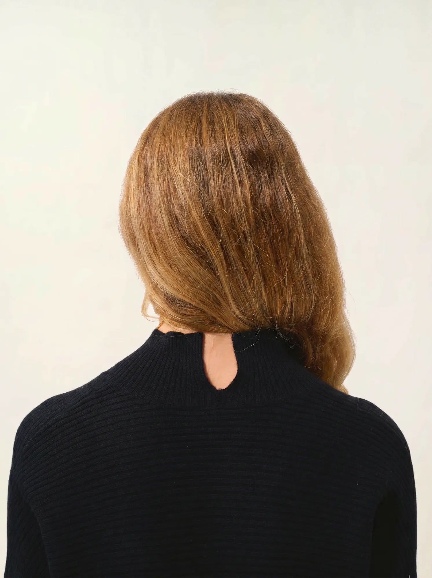 BENEDICTE pull col montant noir