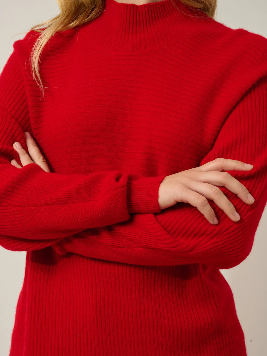 BENEDICTE pullover stehkragen rot
