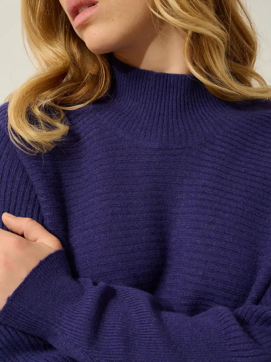 BENEDICTE pullover stehkragen violett