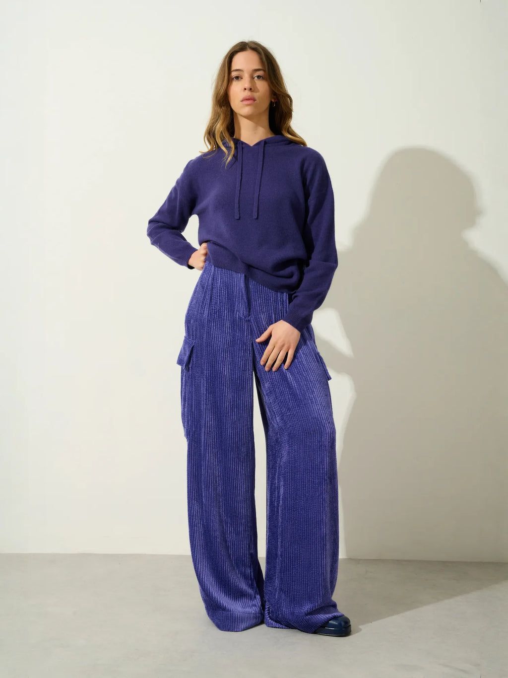 DORTE pull capuche violet