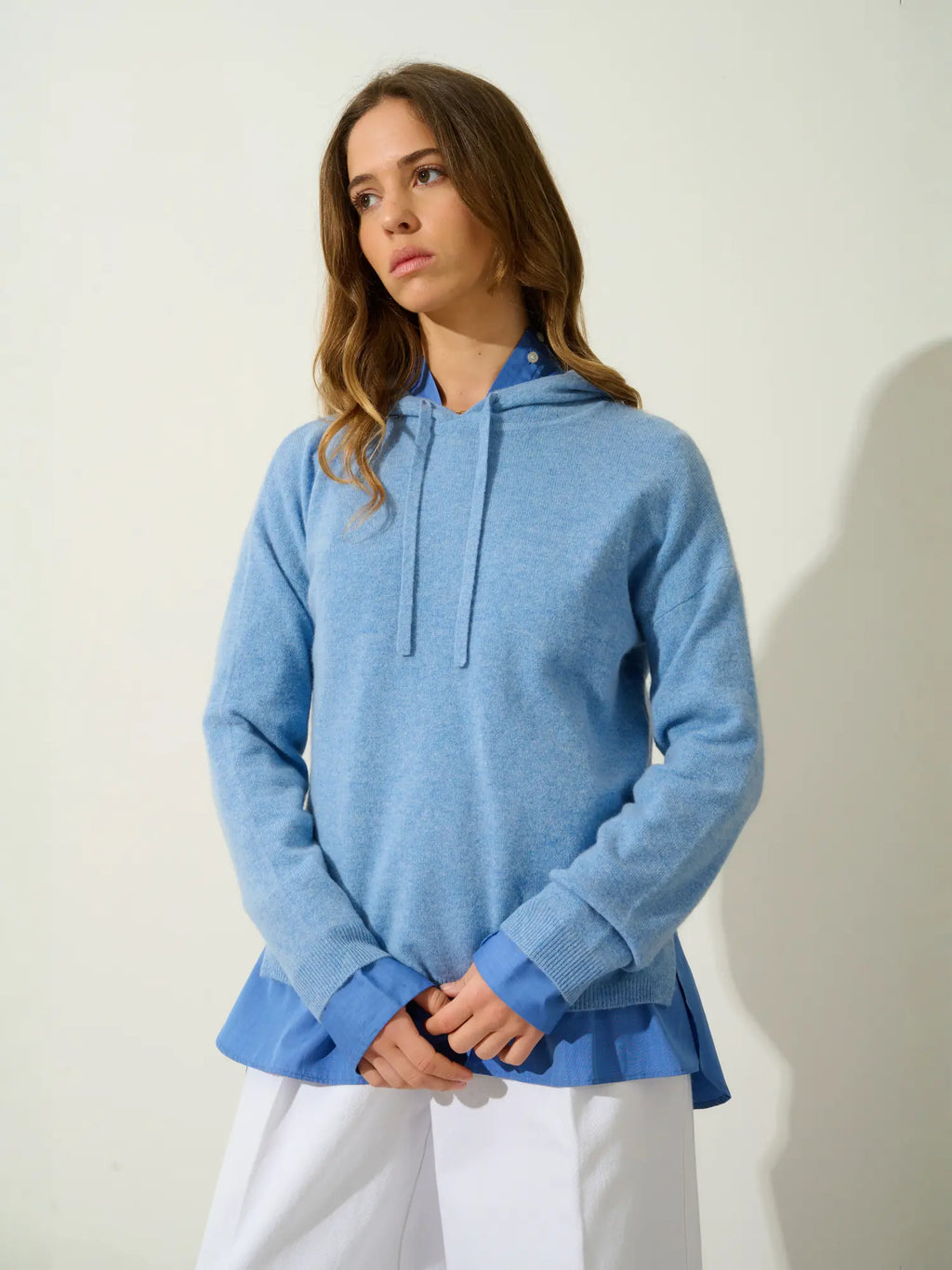 DORTE pull capuche ciel