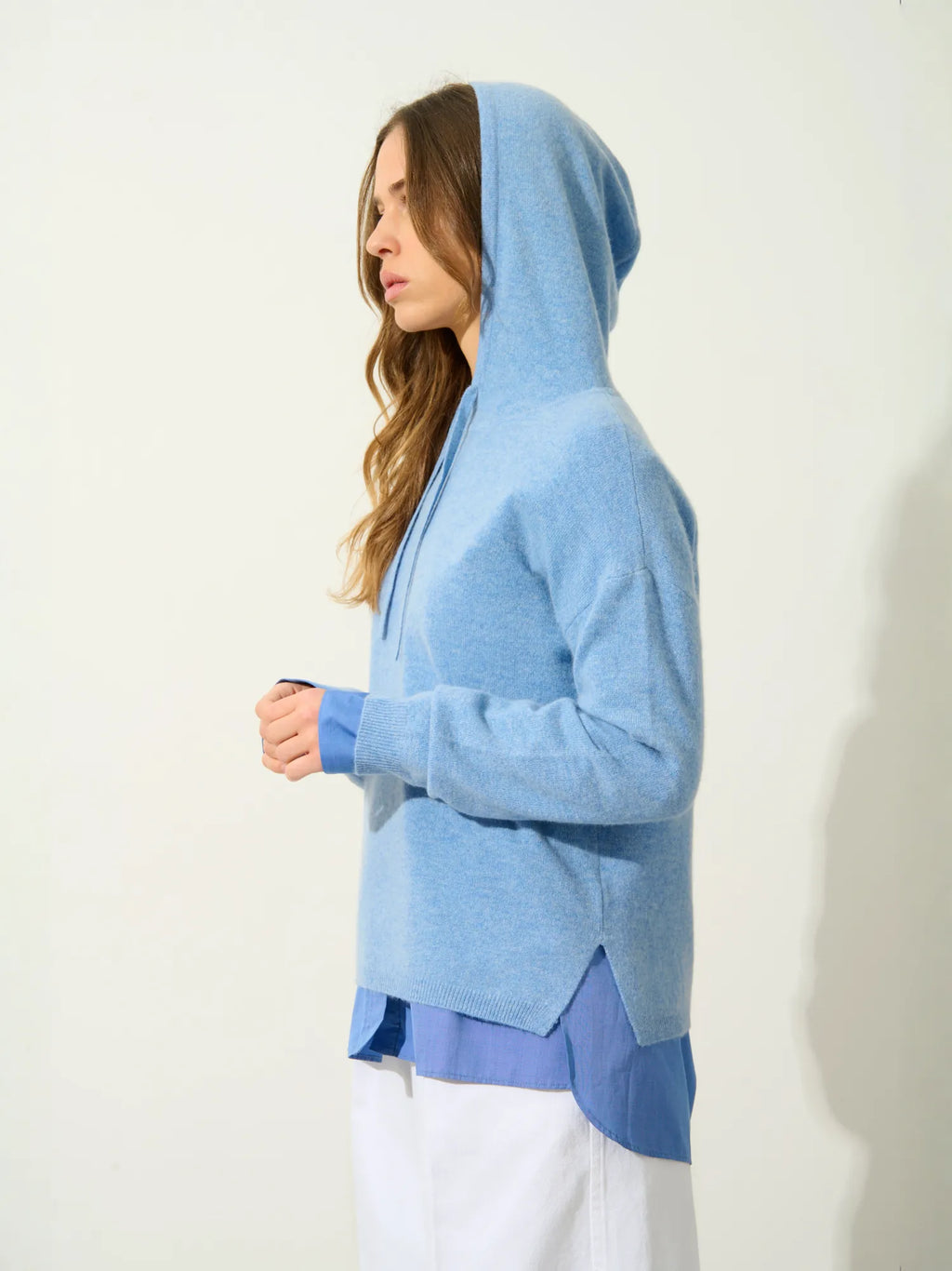 DORTE pull capuche ciel
