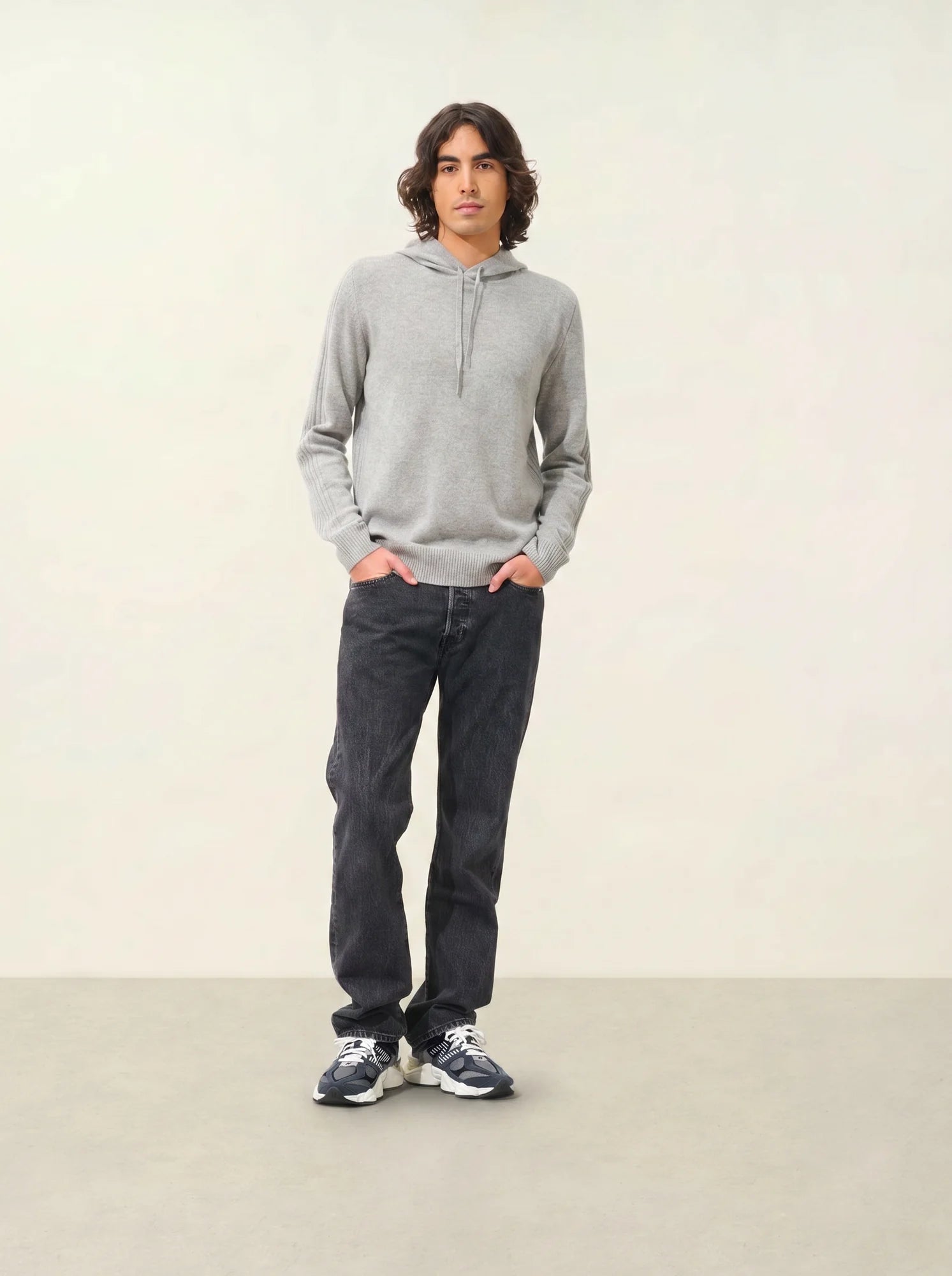 BENDT pullover mit kapuze 4-fädig wolke meliert