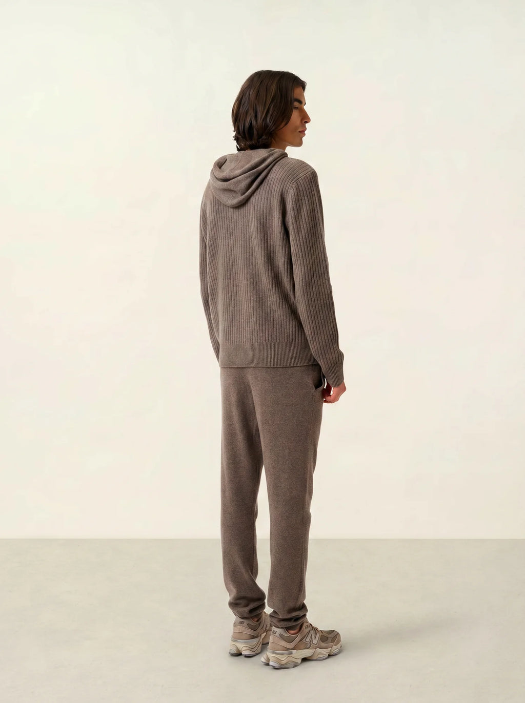 BENDT Sweater Hooded 4 Ply Heather Taupe