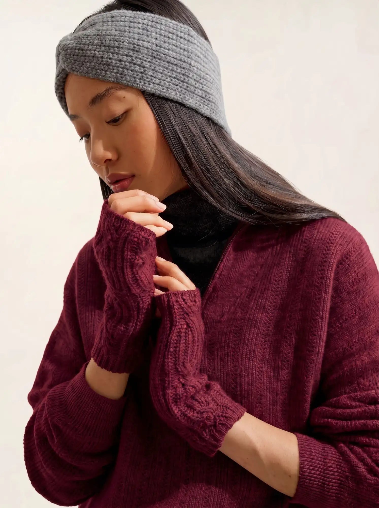 IRIS fingerless gloves 6 ply burgundy